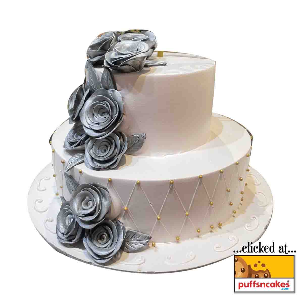 (832) General Theme Silver Flower Wedding Cake